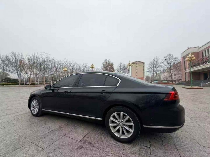 棗莊19年大眾邁騰5