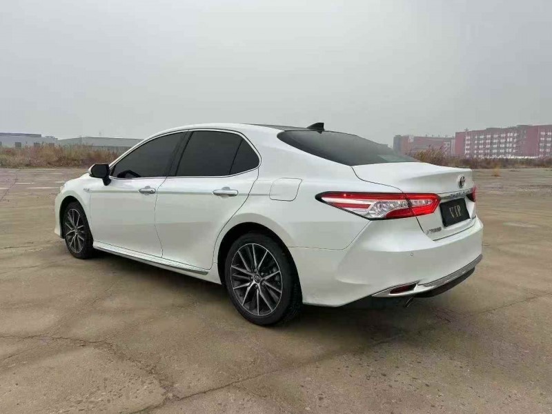 張家口24年豐田凱美瑞8