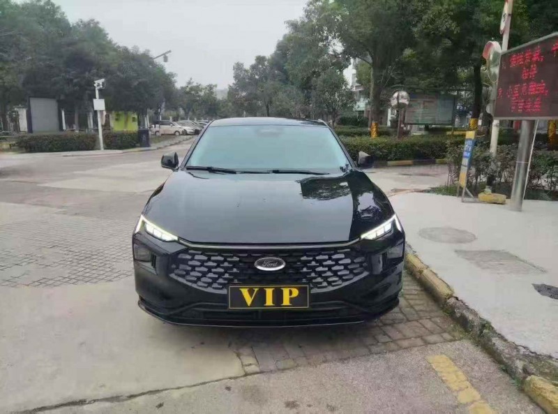 荆门25年福特蒙迪欧1