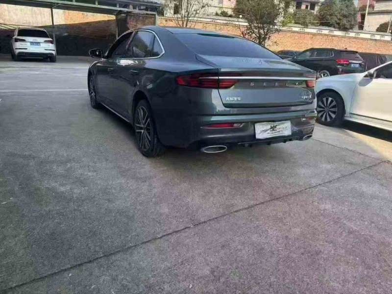 九江23年吉利星瑞7