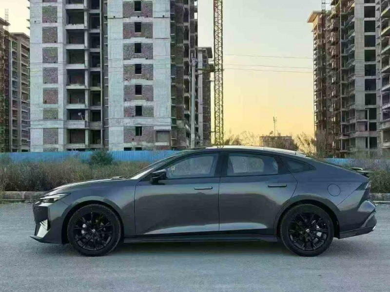 梧州25年长安汽车UNI5