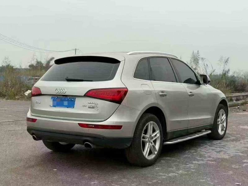 钦州17年奥迪Q57