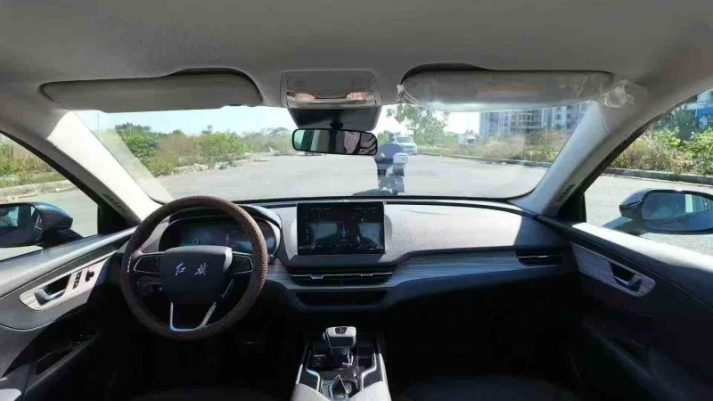 贵港25年红旗E-QM54