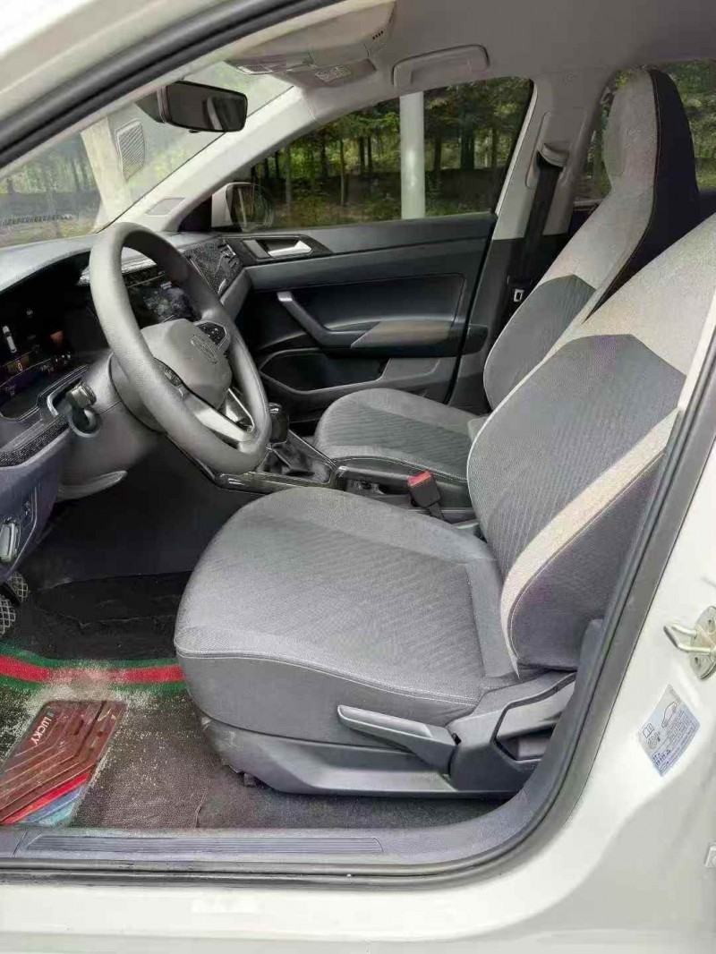 连云港23年大众朗逸4