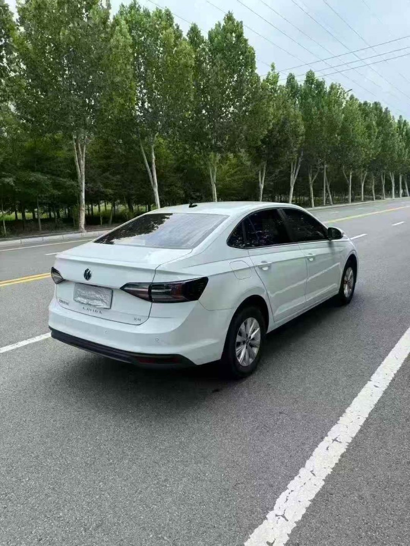 连云港23年大众朗逸8