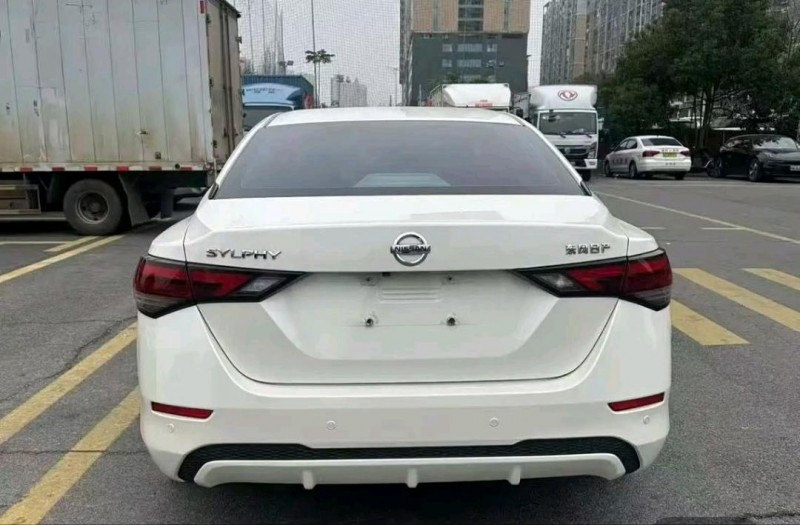 娄底22年日产轩逸6