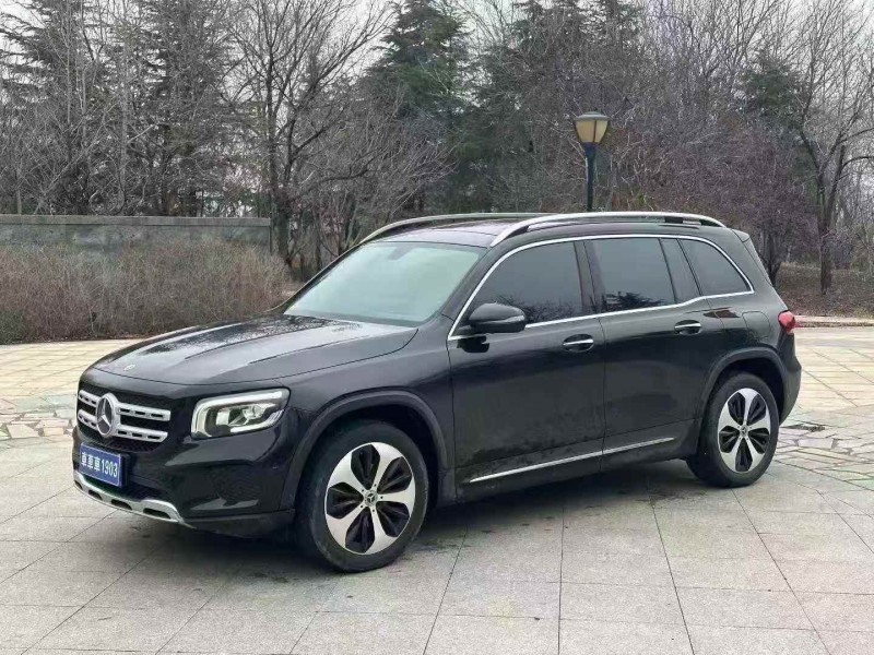 淄博22年奔馳GLB2