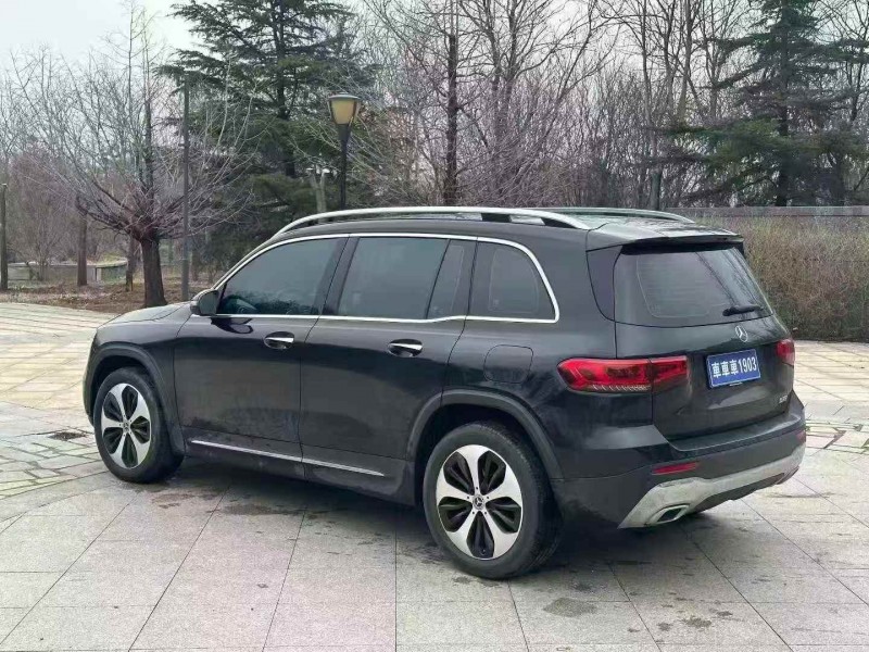 淄博22年奔馳GLB8