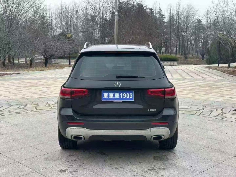 淄博22年奔馳GLB9