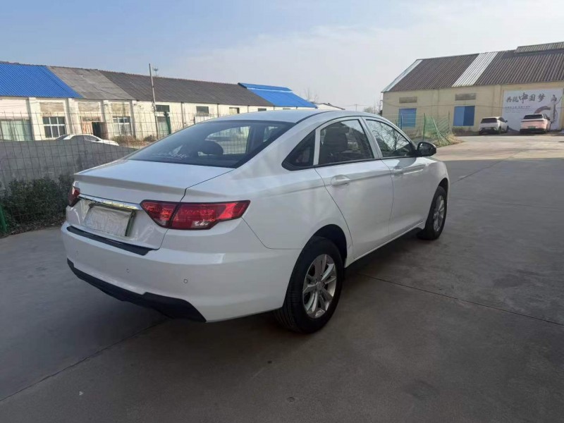 徐州23年吉利帝豪3