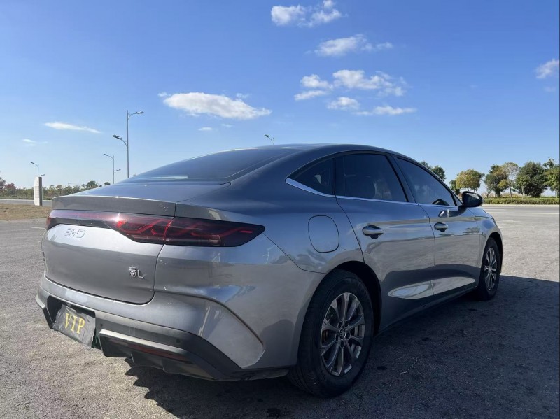 鹽城24年比亞迪秦8