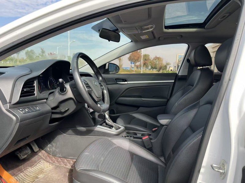 盐城20年现代领动4