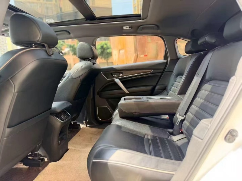 鄭州17年本田URV5