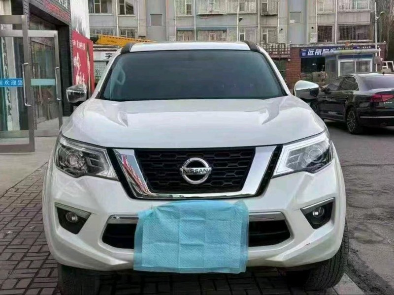 太原24年日产途达1