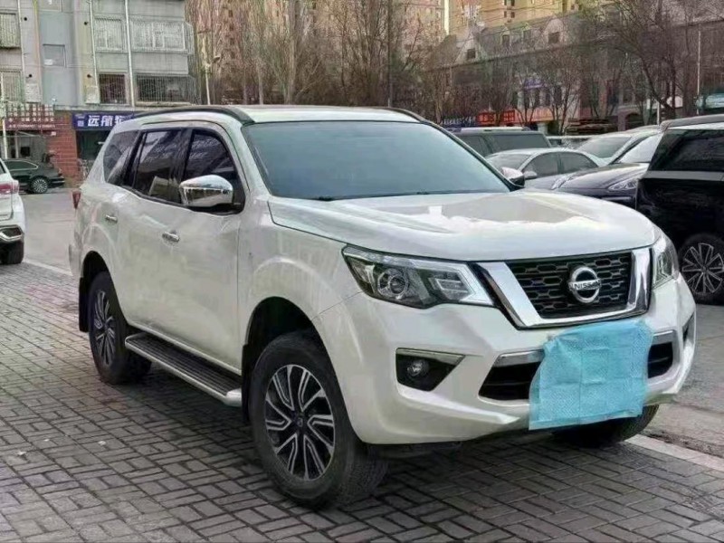 太原24年日产途达2