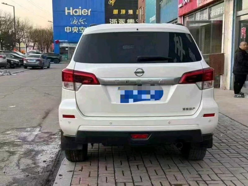 太原24年日产途达7