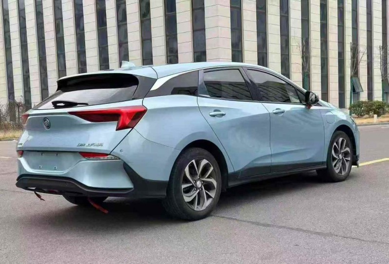 枣庄20年别克微蓝7