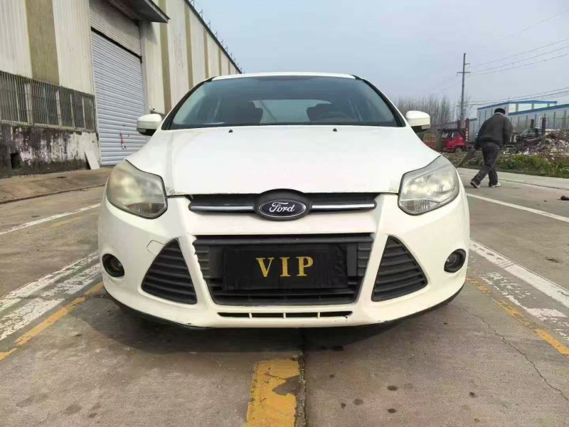 菏泽14年福特福克斯1