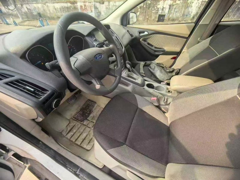 菏泽14年福特福克斯4