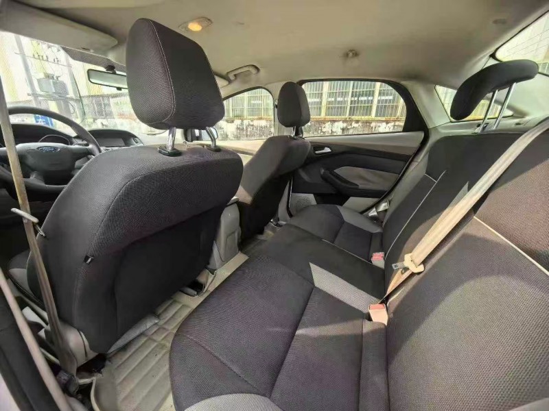 菏泽14年福特福克斯5