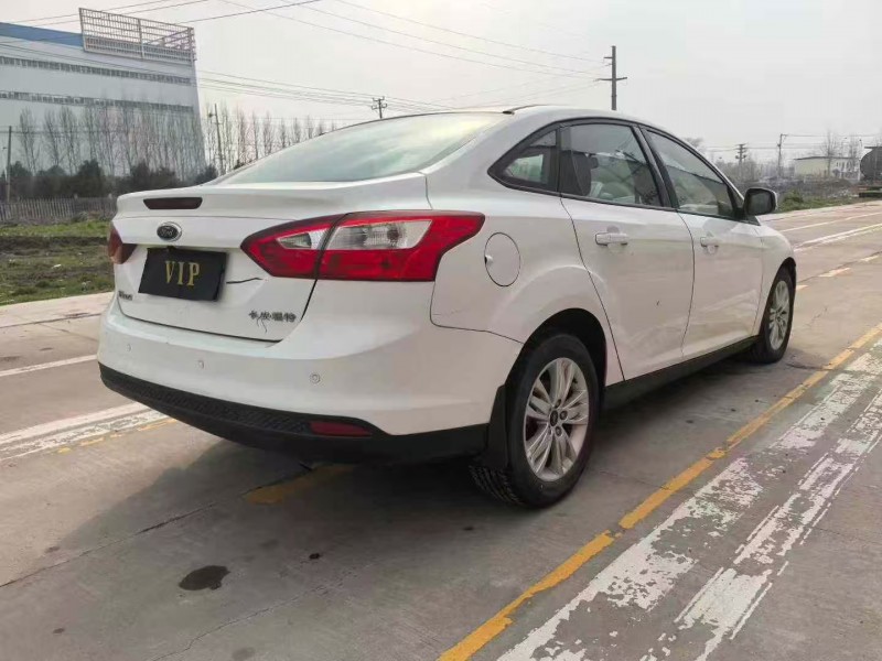 菏泽14年福特福克斯8