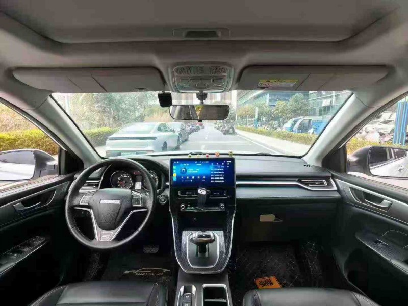 东莞21年哈弗M62