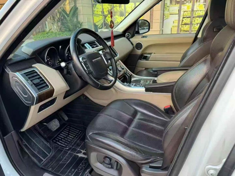 廣州16年路虎攬勝運動4