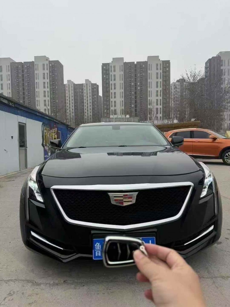 济宁22年凯迪拉克CT61