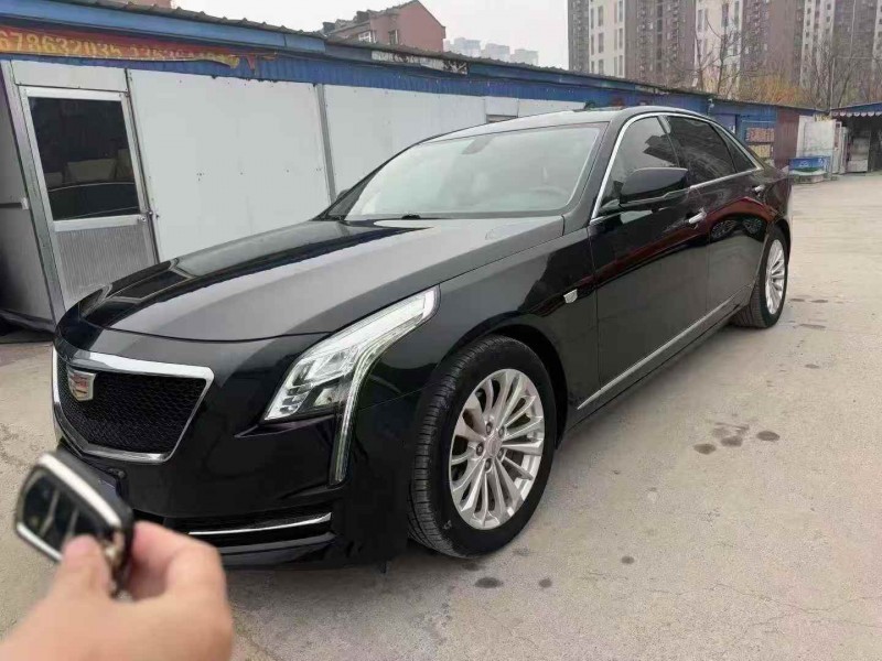 济宁22年凯迪拉克CT62