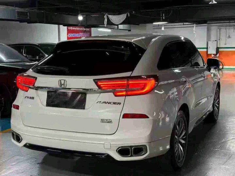 成都22年本田冠道8