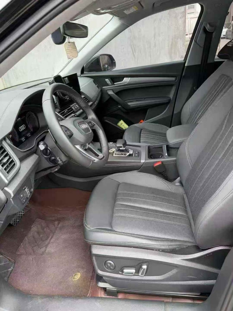 嘉兴23年奥迪Q54