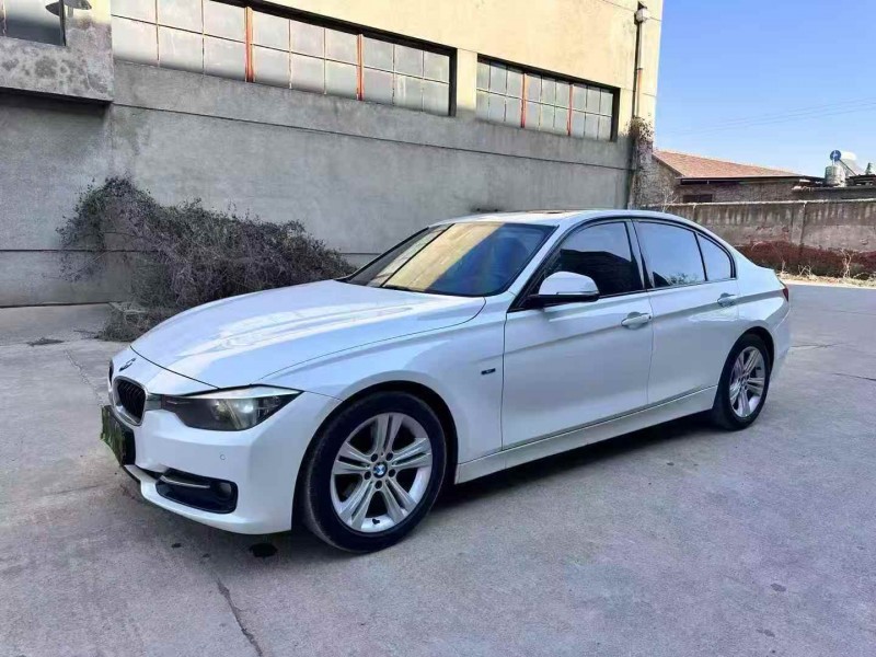 東營14年寶馬3系2