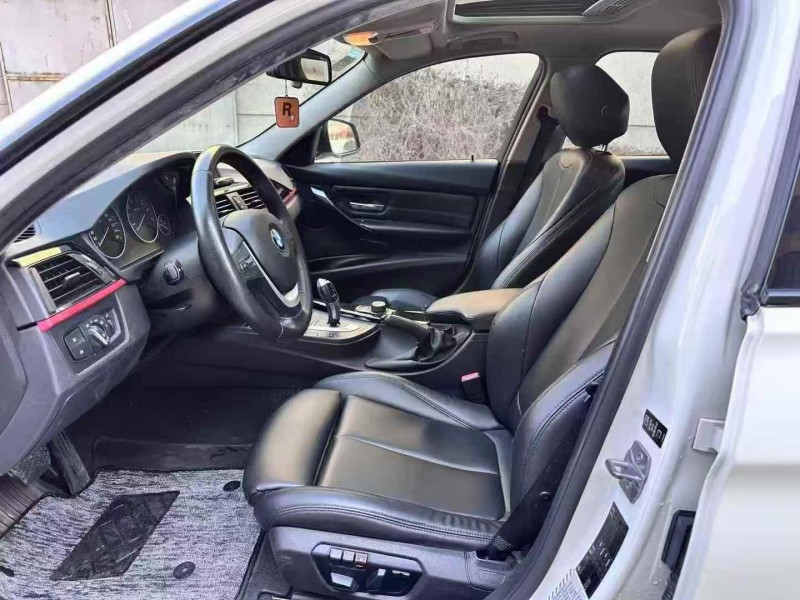 東營14年寶馬3系6