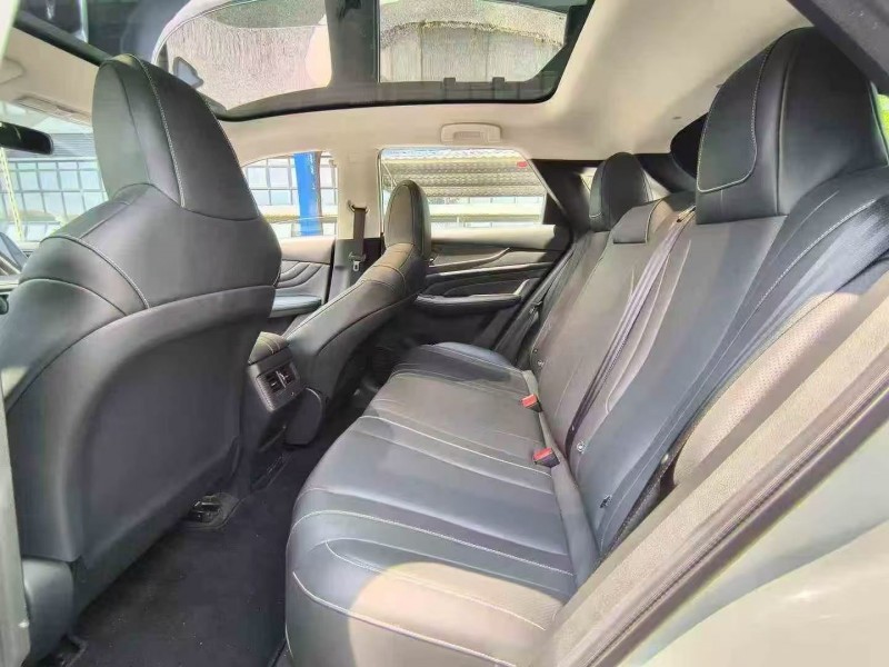 东莞25年启辰大V6