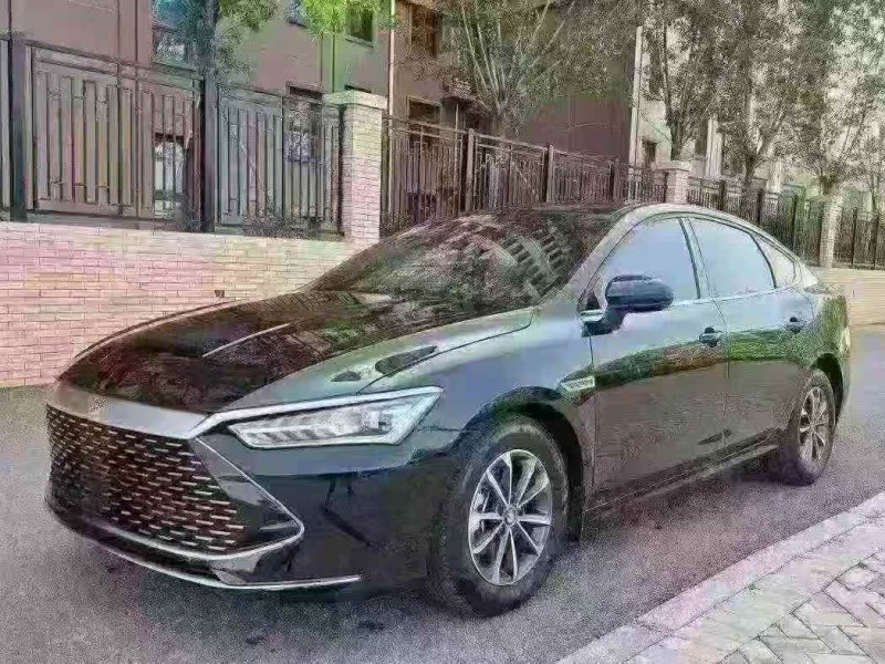 保定24年比亚迪秦2