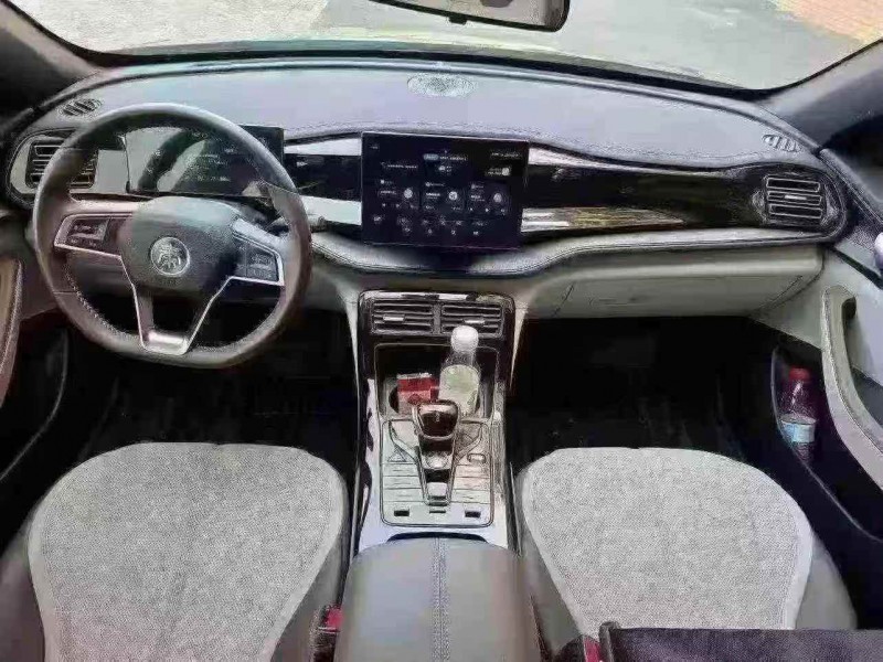 保定24年比亚迪秦6