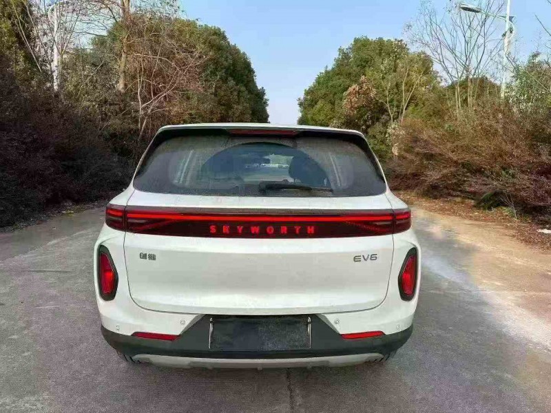 邵阳25年创维EV68