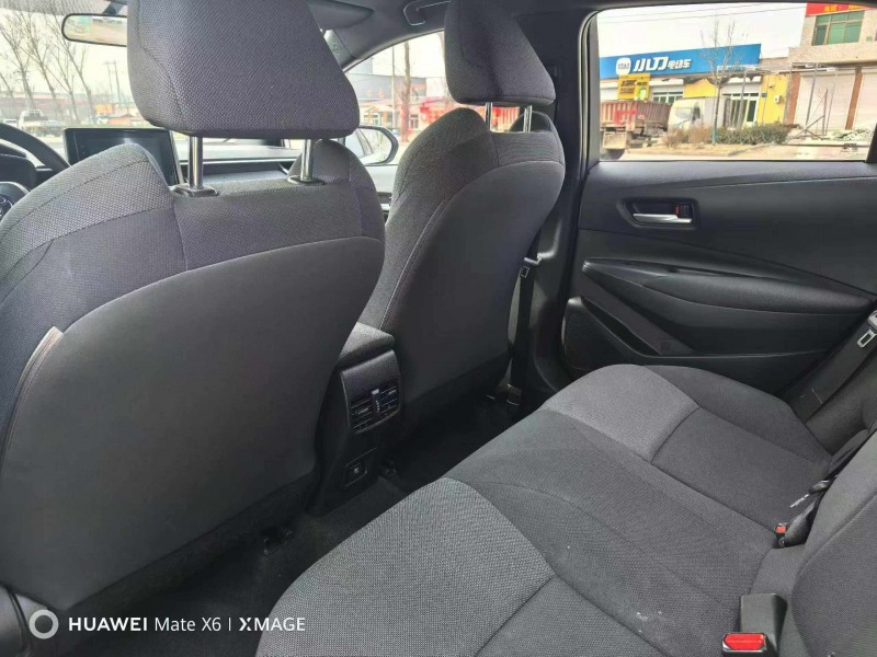 保定22年丰田雷凌4