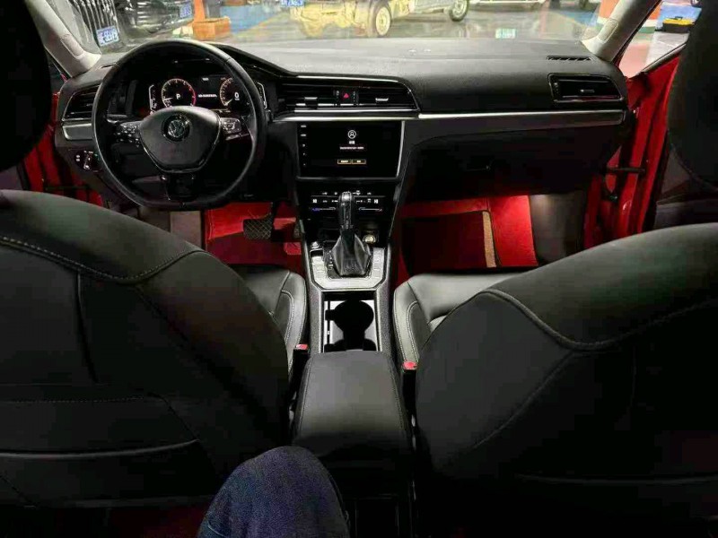 成都22年大众凌渡5