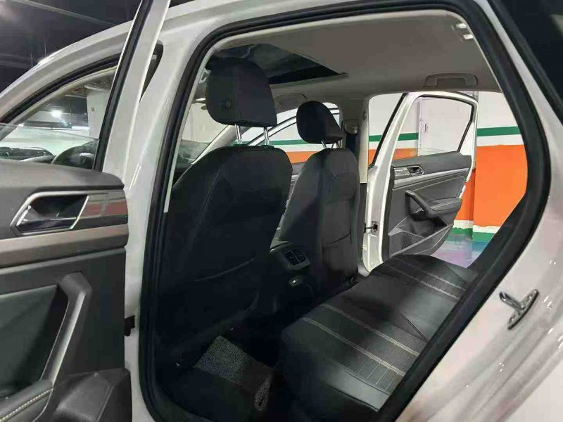 成都20年大众凌渡6