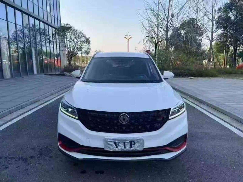 张家界22年东风风光1