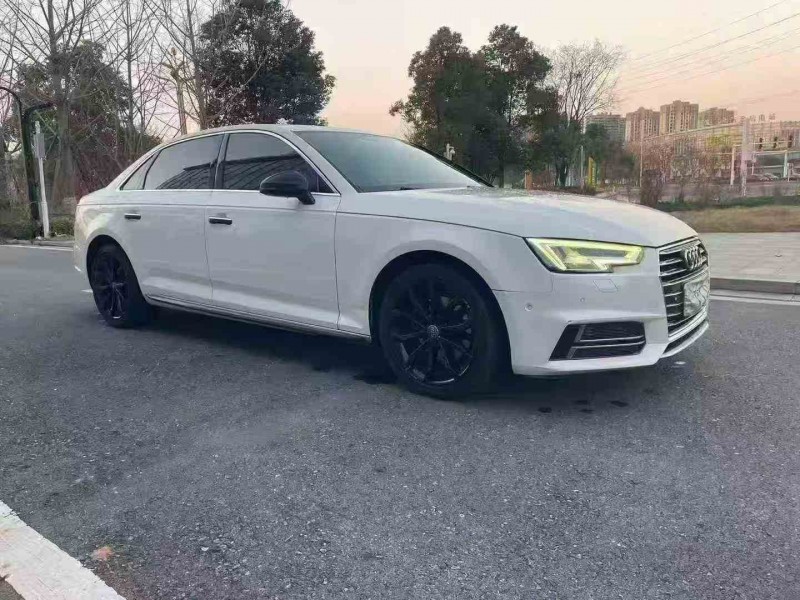 常德18年奥迪A4L2