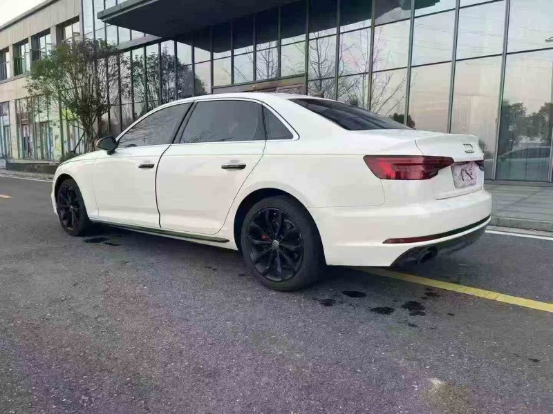 常德18年奥迪A4L7