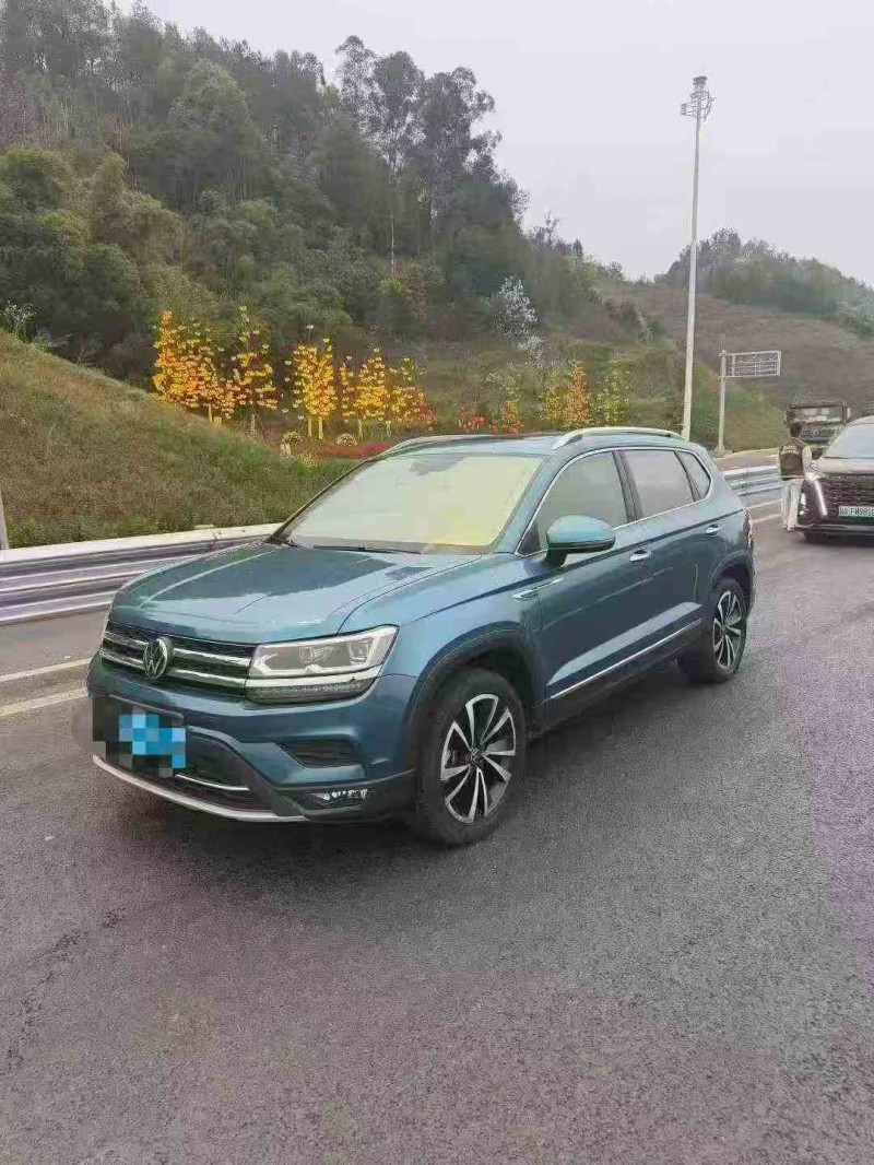 重庆20年大众途岳2