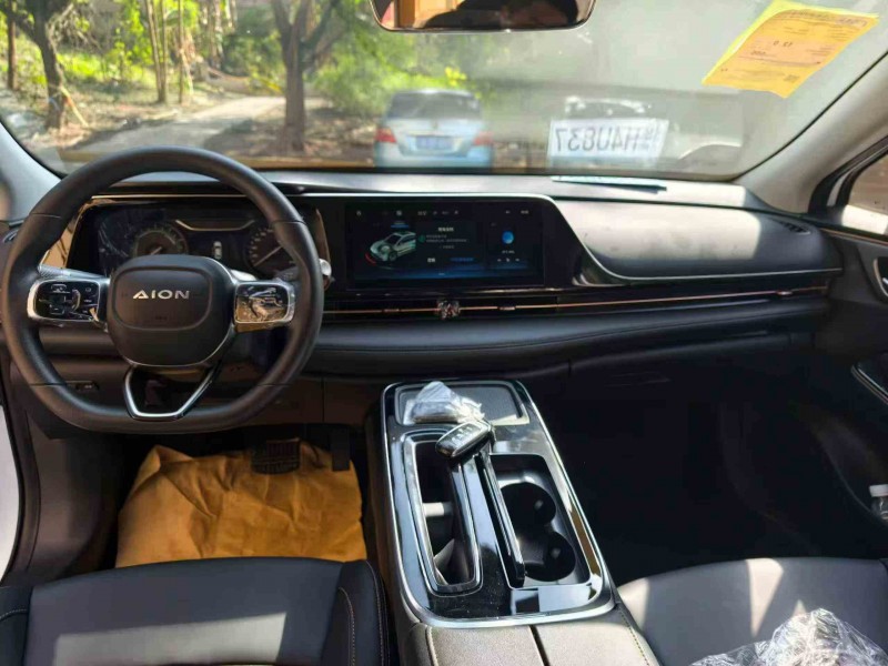 重庆25年传祺埃安S7