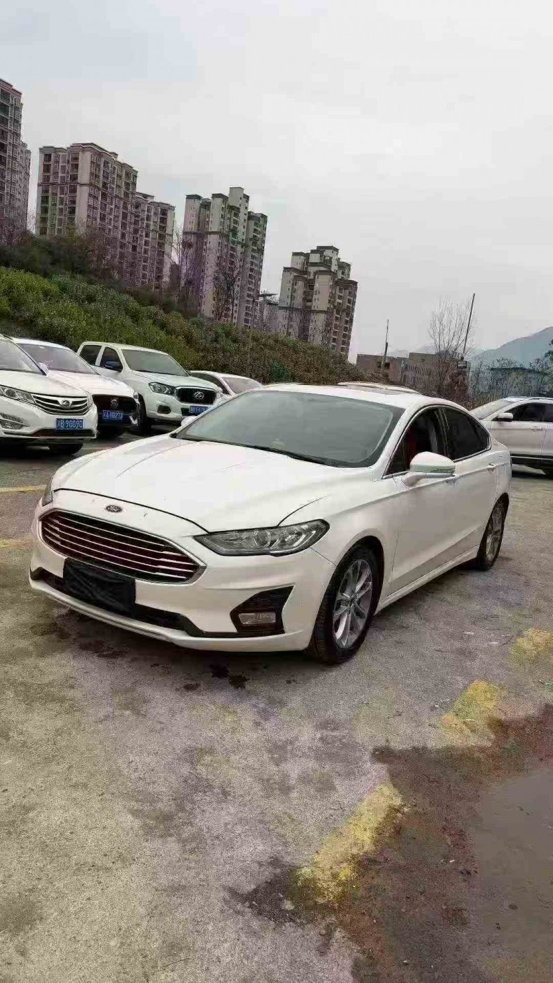 重庆19年福特蒙迪欧2