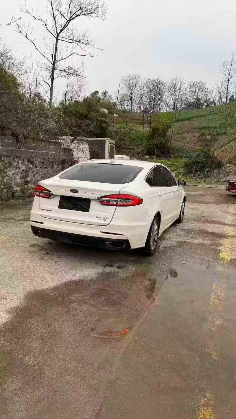 重庆19年福特蒙迪欧7