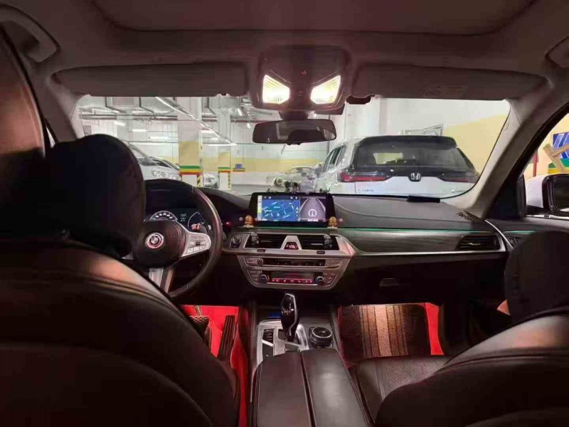 重慶19年寶馬5系4