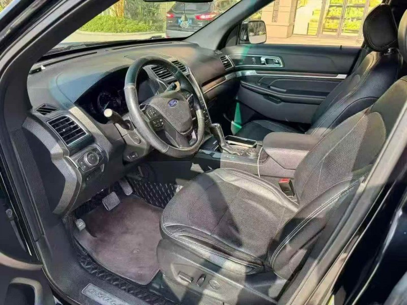 广州17年福特探险者4