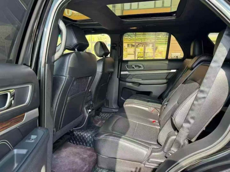 广州17年福特探险者5